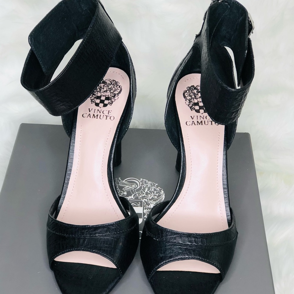 Black, Vince Camuto sandals